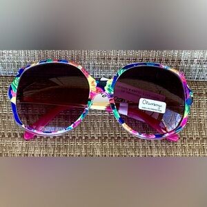 NWT - Olsenboye Sunglasses